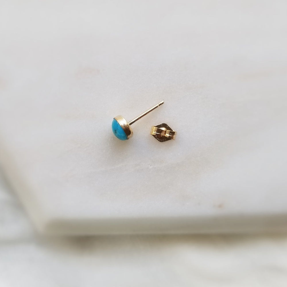 single turquoise stud